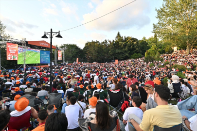 Trendyol&#039;un "Sporun Yazı" etkinliğinde millileri dev ekranda 50 bini aşkın kişi izledi
