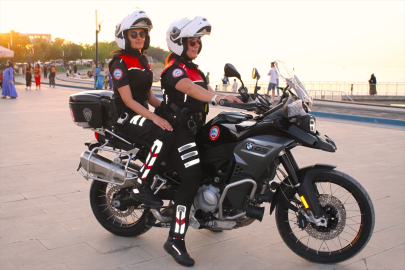 Van&#039;ın "Kadın Yunuslar"ı şehrin güvenliği için motosikletleriyle devriye geziyor