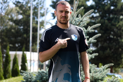 Erzurumspor FK, Odise Roshi ile Toni Tasev&#039;i renklerine bağladı