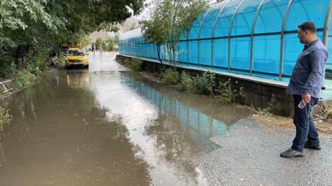 Bitlis'te sağanak etkili oldu