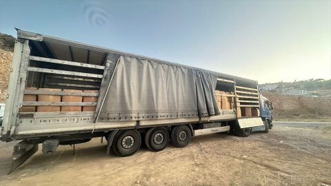 Malatya&#039;da bandrolsüz 4 bin 500 kilogram tütün ele geçirildi