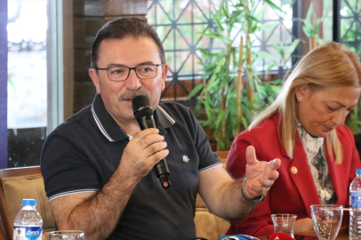 AK Parti Erzurum İl Başkanı Küçükoğlu&#039;ndan partilerine geçen belediye başkanlarına ilişkin açıklama: