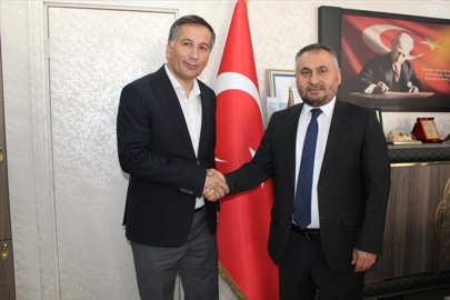 Hakkari İl Müftülüğüne atanan Hüseyin Okuş görevine başladı
