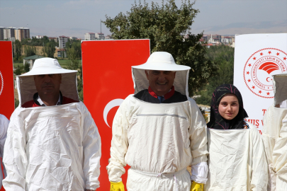 Muş&#039;ta bu yıl 600 ton bal rekoltesi bekleniyor