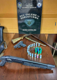 Malatya&#039;da bir kişinin parasını ve cep telefonunu gasbeden şüpheliler yakalandı