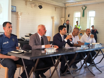 Doğanşehir&#039;de rezerv alanındaki esnafla toplantı yapıldı