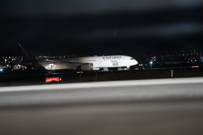 GÜNCELLEME 3 - Hindistan&#039;dan Almanya&#039;ya giden yolcu uçağı bomba ihbarı nedeniyle Erzurum&#039;a zorunlu iniş yaptı