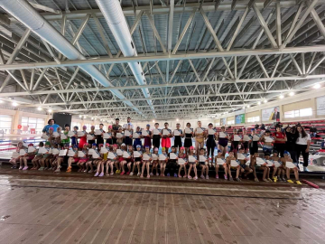 Erzurum&#039;da 5 bin çocuk yaz aylarında yüzme öğrendi