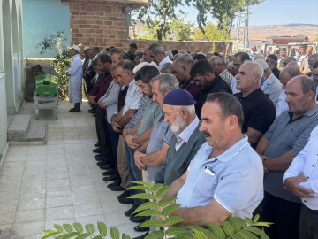 Malatya&#039;da eşinin silahla öldürdüğü kadın toprağa verildi