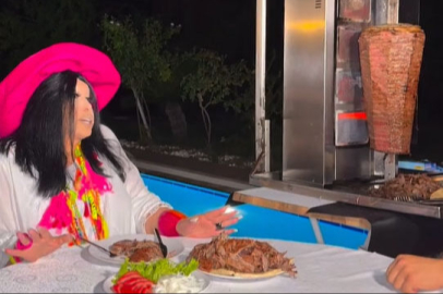 Döner skandalı! Bülent Ersoy’un lüks sofrası sosyal medyayı ayağa kaldırdı!