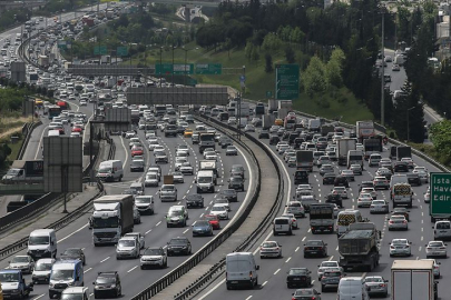 İstanbul'da trafik sıkışıklığına karşı yeni hamle: Otobüs öncelikli yol geliyor