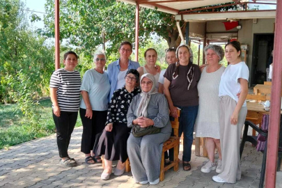 İmamoğlu’nun annesi ve kız kardeşinden Gülümser Çalık’a destek ziyareti