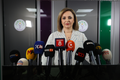 Demokratikleşmenin anahtarı Kürt meselesinde!