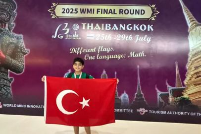 Matematikte gurur: Ezel Ali dünya 3’üncüsü oldu