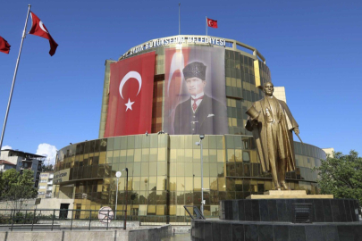 Başkan Çerçioğlu’ndan personellere müjde: Maaşlara %23 zam!