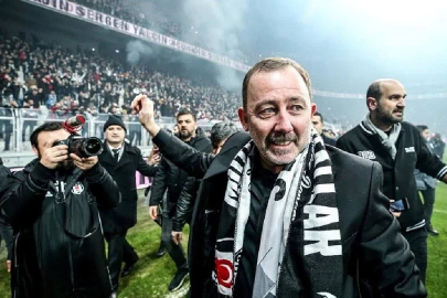 Beşiktaş’ta flaş ayrılık! Yıldız stoperle yollar ayrılıyor