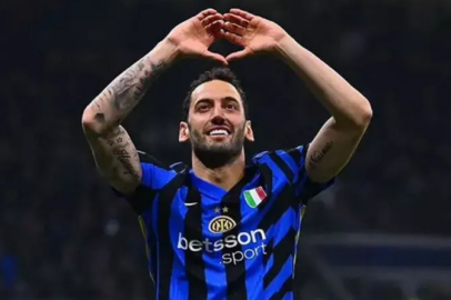 Hakan Çalhanoğlu'ndan Galatasaray için büyük fedakârlık!