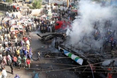 Pakistan’da miting alanında kanlı patlama: 5 ölü, 29 yaralı