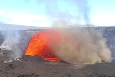 ABD’de Kilauea Yanardağı yine patladı: Lavlar 150 metreye ulaştı