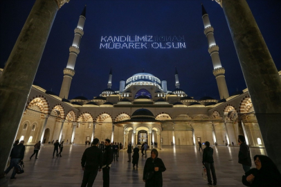 Mevlid Kandili bu gece mi? İşte Diyanet’in açıkladığı tarih ve yapılacak ibadetler