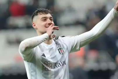 Beşiktaş’ta şok! Yıldız isim Trabzonspor’a gidiyor