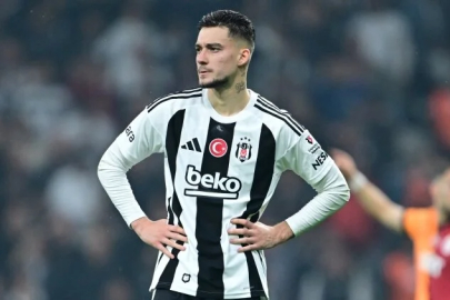 Ernest Muçi Trabzon’a geldi: Büyük bir kulüpte oynayacağım