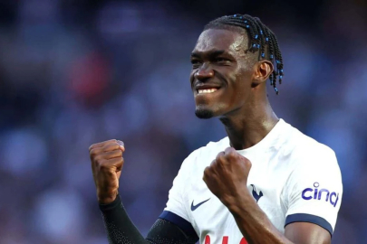 Fenerbahçe’de orta sahada sürpriz gelişme!