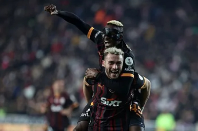 Osimhen sakatlandı, Barış Alper Yılmaz sahneye çıkıyor!