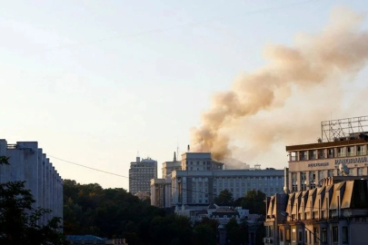 Kiev’de kritik hedef vuruldu: Rusya’dan savaşın en yoğun hava saldırısı