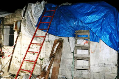 Toprak evin damı çöktü: İki kardeş hayatını kaybetti