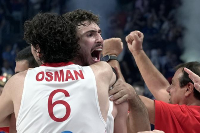 ‘12 Dev Adam’ yarı final için sahada: Rakip Polonya