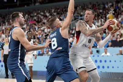 Almanya, Slovenya’yı mağlup ederek yarı finale yükseldi