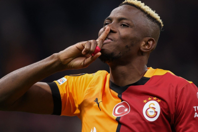 Okan Buruk'tan Osimhen açıklaması