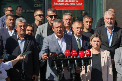 Özel’den gündeme bomba iddia: Ses kaydı var, istifa edenler AK Parti’ye geçti!