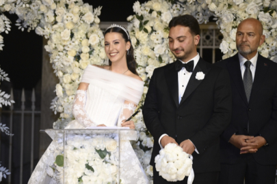 Fahrettin Altun’un oğlu evlendi! İşte ilk kez görüntülenen gelin Rumeysa Reis