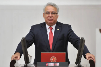 Eski AKP’li vekilden iktidara sert çıkış: Artık işi yüzsüzlüğe vurdular!