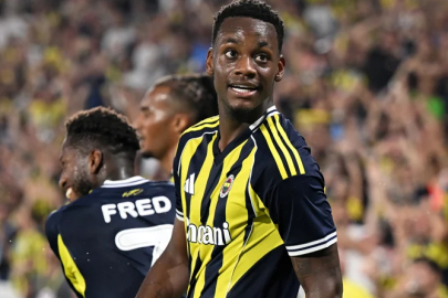 Jhon Duran’dan Fenerbahçe’ye müjde: Tedavi sonuç verdi!