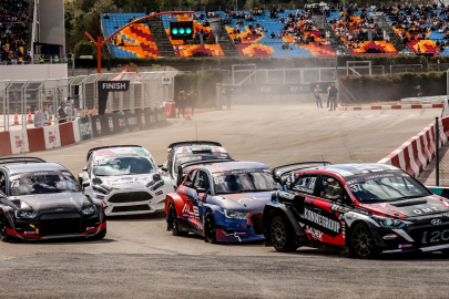 Dünya Rallikros finalinde heyecan verici düello