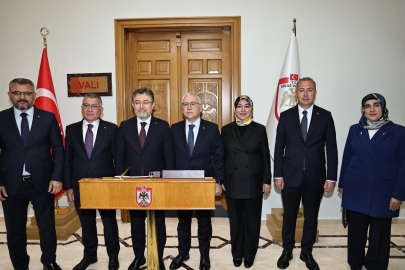 Bakan Yumaklı’nın Sivas çıkarması: Valilik ziyaretinden dikkat çeken mesajlar