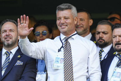 Fenerbahçe’nin yeni başkanının özel hayatı ortaya çıktı: Magazin gündemini sallayan ilişkiler!