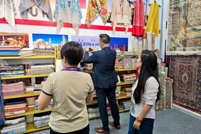 Türk kültürü Çin’de yükseliyor: Ahmet Han ASEAN Fuarı’nda ilgi odağı oldu