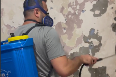 Yardım için girdiği evde karşılaştığı manzara yürekleri sızlattı!