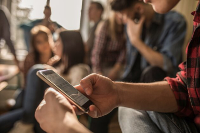 Yargıtay’dan emsal karar: Sosyal medyada numara paylaşmanın bedeli ağır oldu!