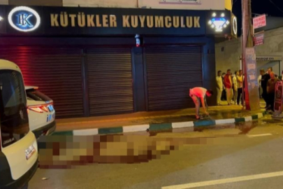 Bursa’da husumet kanlı bitti: Kalabalığın ortasında tüfekle vurdu!