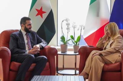 Dünya liderlerinin buluşmasında sürpriz an sosyal medyayı salladı