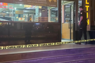Beylikdüzü’nde kuyumcuya motosikletli saldırı