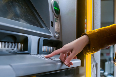 ATM ve IBAN işlemlerinde yeni kural: Açıklama girmeyen para gönderemeyecek!