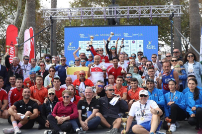 Mudanya'da Avrupa Triatlon Balkan Şampiyonası sona erdi