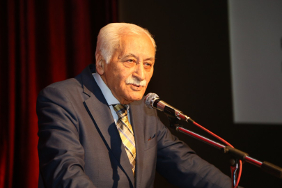 Türk Edebiyatının Çınarı: Yavuz Bülent Bâkiler Kimdir?