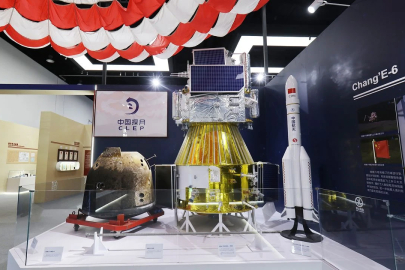 Ay’da keşfedilen su: İnsanlığın ortak geleceği mi, yeni bir sömürü kapısı mı?